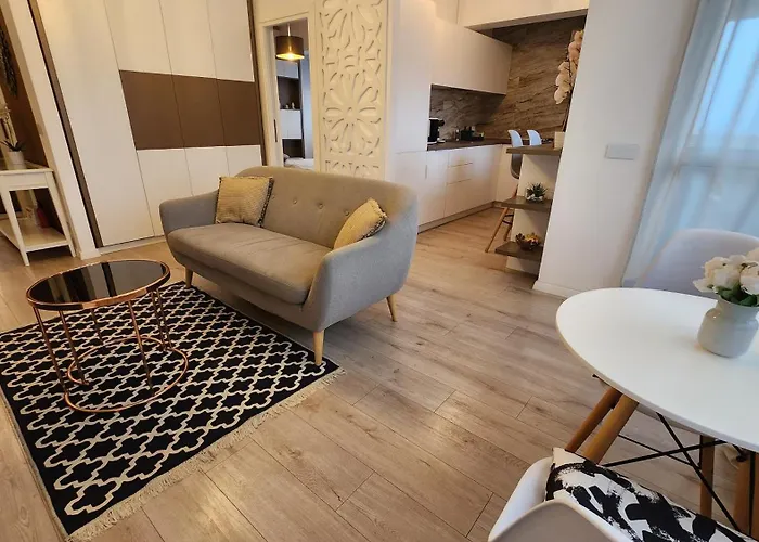 Garsoniera Argedava * Bucureşti