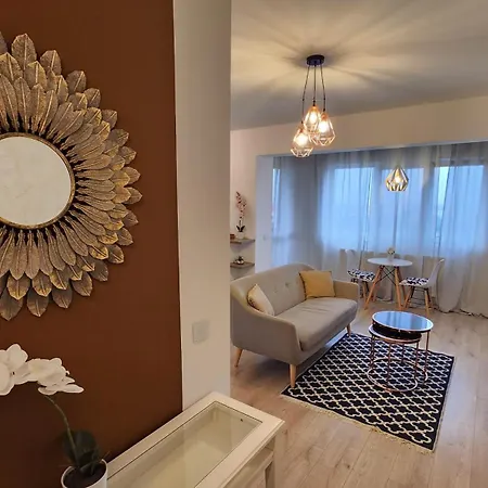 Διαμέρισμα Garsoniera Argedava