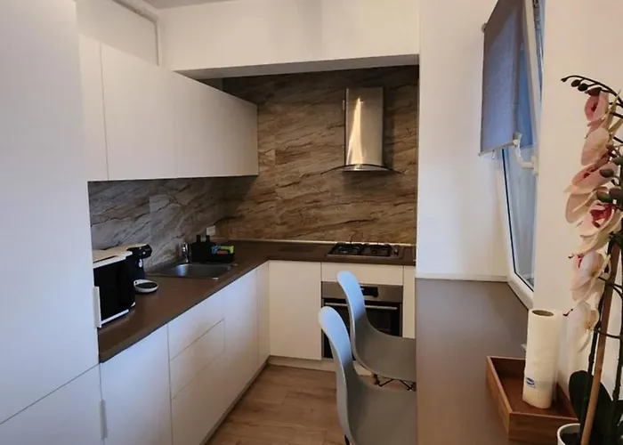Appartement Garsoniera Argedava *